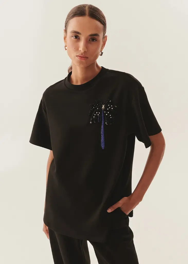 EXQUİSE İşlemeli Siyah Rahat Kesim Bisiklet Yaka Regular Örme T-shirt 