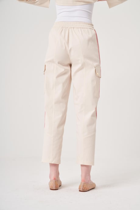 Omelya Ekru Şeritli Pantolon