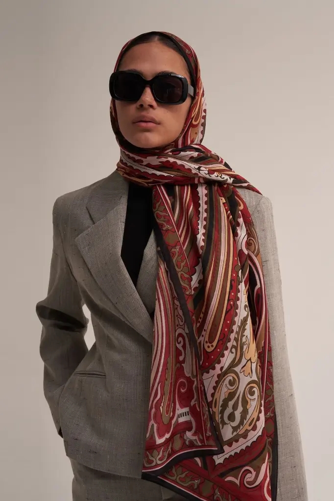 Moreno Silk Bordeaux Lavinia 