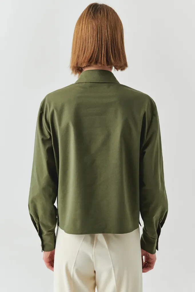 Çıt Çıt Detaylı Haki Gömlek