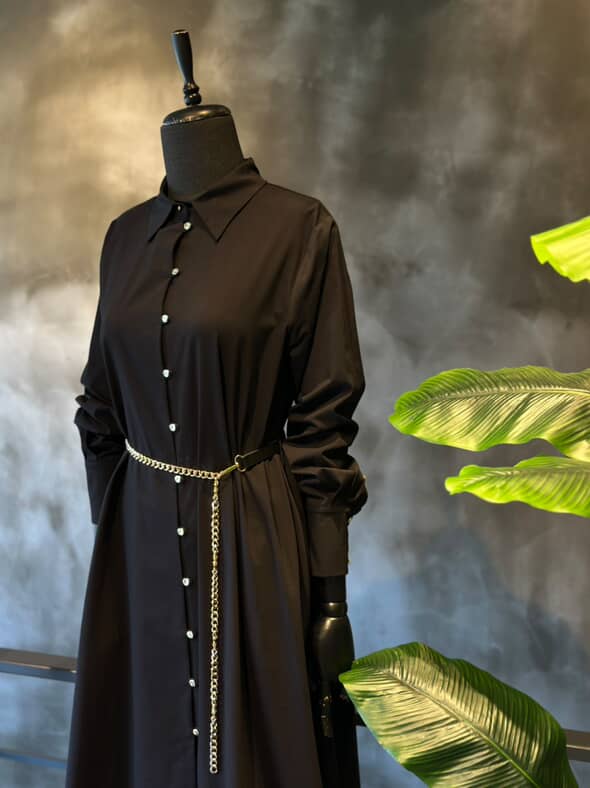 Siyah Kemer Zincir Detaylı Elbise