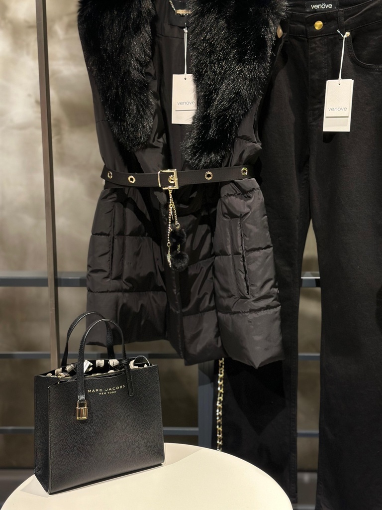 VENÖVE RUTH YELEK SİYAH