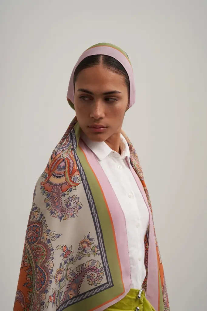 Morenosilk Spring Paisley