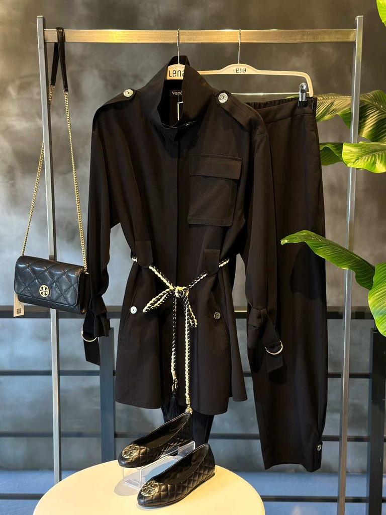 Venöve Siyah Kemerli Takım